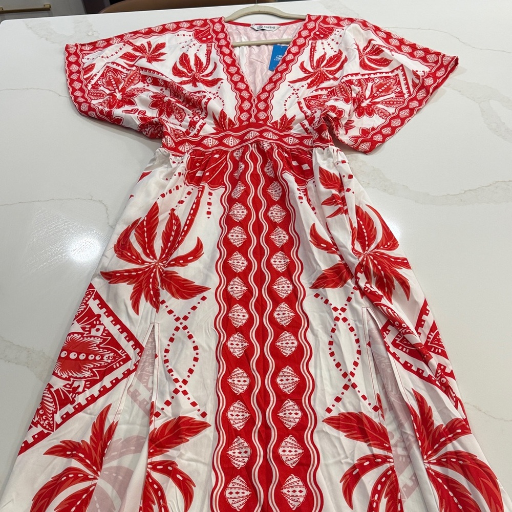 Cupshe Red and White Floral Swim Coverup